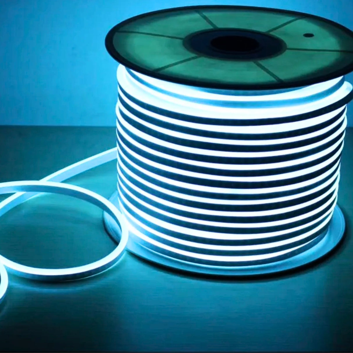 Ice Blue Neon Flex 220V 240V 8x16mm 120LEDs/m IP65 Waterproof with UK Plug - UK LED Lights